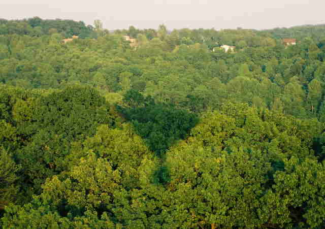 Shadow of the balloon